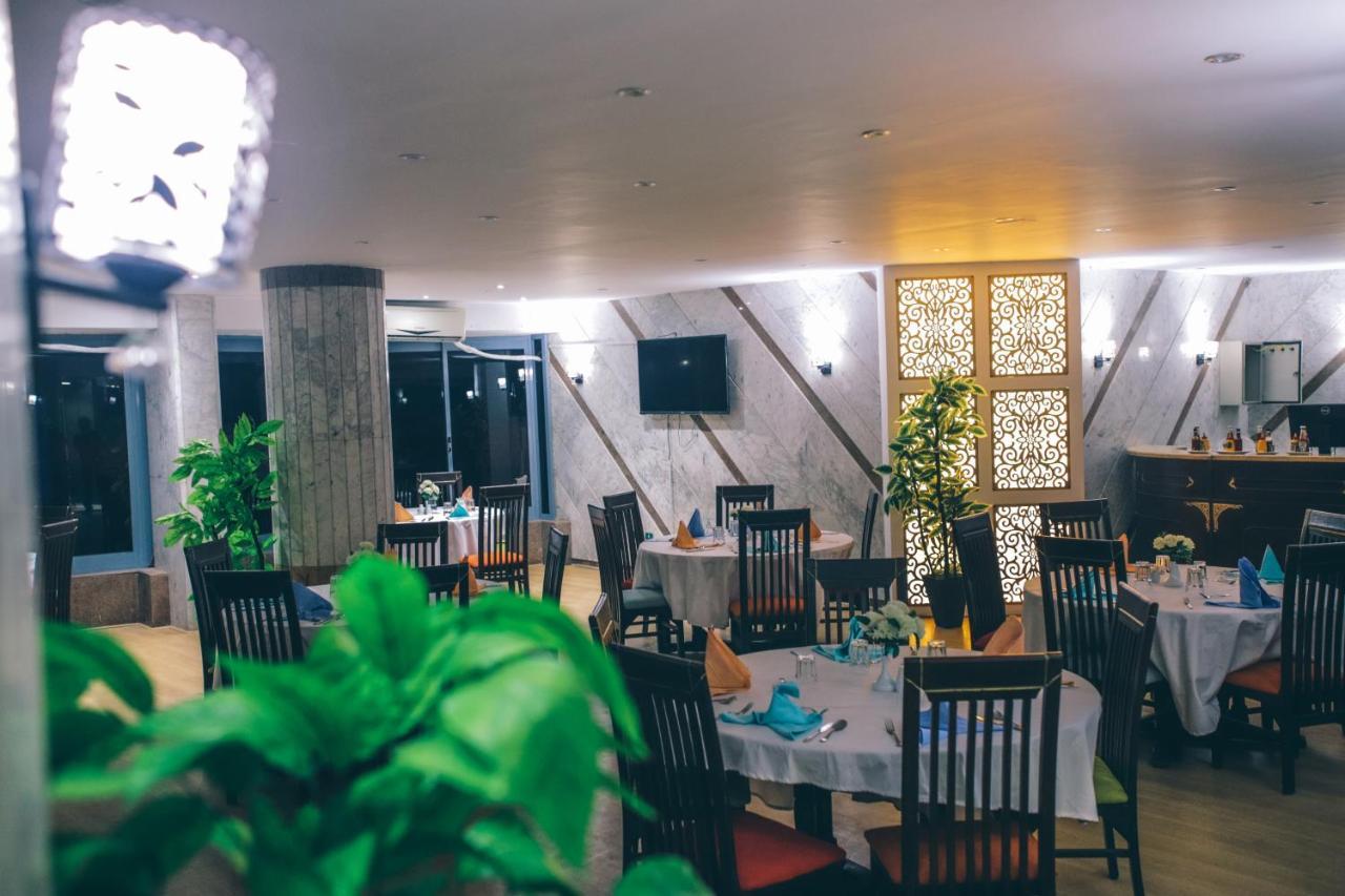 Jewel Maadi And Club