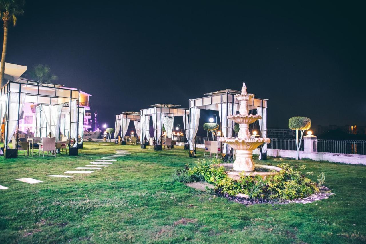 Jewel Maadi And Club